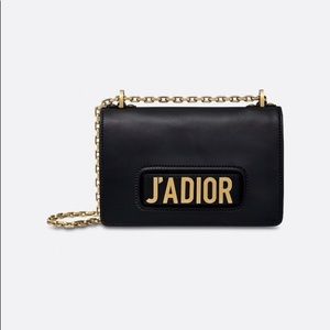 J’ADIOR wallet bag